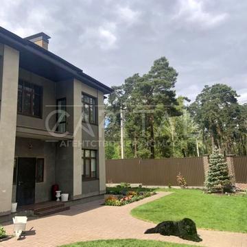 Центральна вул., 26/18