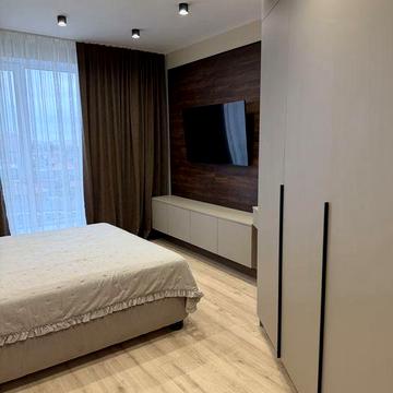 Однокімнатна квартира від ВЛАСНИКА на Відродженні. Перше поселення