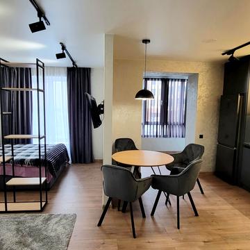 Домбровського вул., 3в