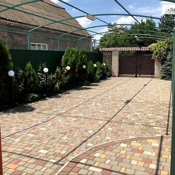 Продаж 3к Дім Адмірала Ушакова вулиця