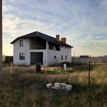 продається будинок на 11 Козацькій