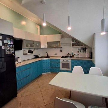 Продаж 3 кімнатной квартири ! Без Комісіі! Вишневе!