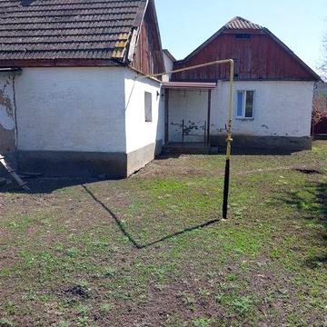 Продам будинок .Можливо обмін.