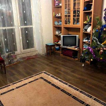 Продаж великої 1 кім.квартири, 35 кв.м, в центрі Святопетрівського