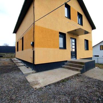 Будинок ближні Зарванці