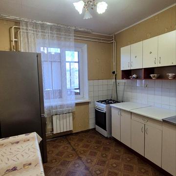 Урлівська вул., 1/8