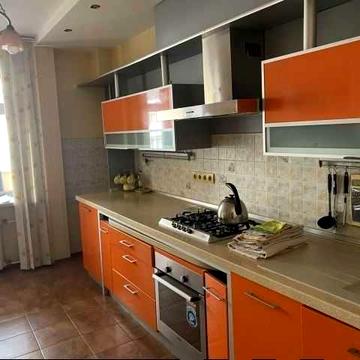 Сдам 3 комнатную квартиру