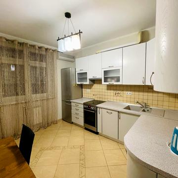 Петра Калнишевського вул. (Михайла Майорова), 7