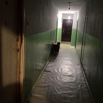 Квартира, малосімейка, без ремонту