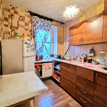 Продаж 1 кімнатної квартири по вул. Г.Кондратьєва 144