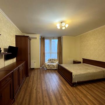 Драгоманова вул., 2-Б