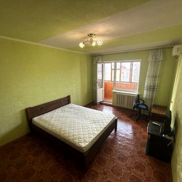 Продаж 1 кімнатної квартири просп. В. Івасюка 37, Оболонь.