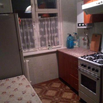 Продам від власника 2-х кімнатну квартиру центр