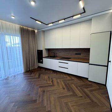 Дуплекс з ремонтом Osocor 130м2