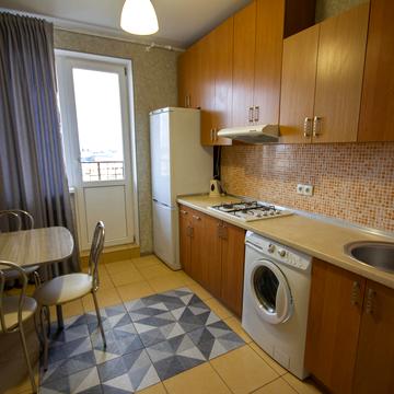 Торгова вул., 11