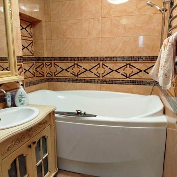 Центр !! Горяча пропозиція для Вас !!! 2 кімнатна  квартира сталінка