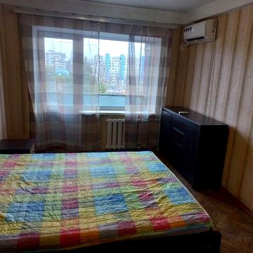 Здам в оренду 1-кім квартиру, вул Братиславська, 14 (метро Лісова)