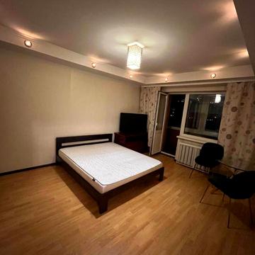 Жилянська вул., 69-71