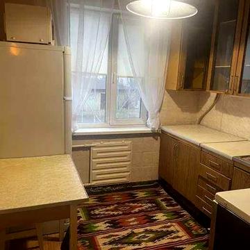 Оренда 1 кім Прирічна 5 Набережна Оболонь Мінська Героїв Дніпра Метро