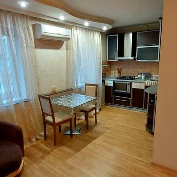 Довгострокова оренда 3к Квартира Михайла Гончаренка вулиця