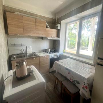 Андрія Головка вул., 31