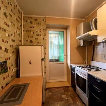 Продам 1 кімнатну квартиру на проспекті Перемоги