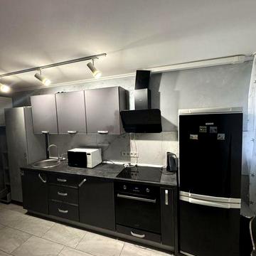 Оренда  1 смарт квартира вул Мазепи ( р-н Кварцу)