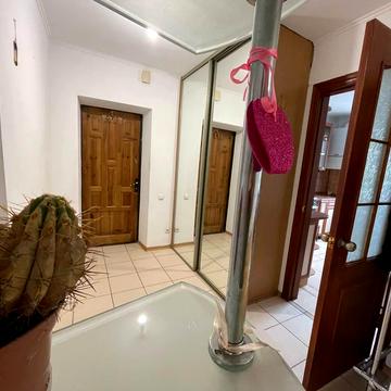 Карпенка вул., 14