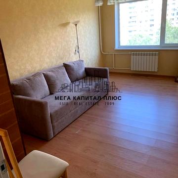 Володимира Івасюка просп. (Героїв Сталінграду), 27-А