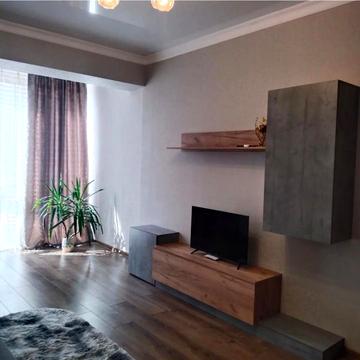 Олексія Вадатурського вул. (Маршала Малиновського), 18