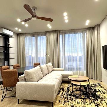 Ґарета Джонса вул. (Сімї Хохлових), 12