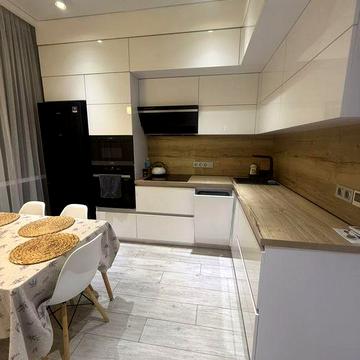 Сдам 2 комн квартиру в 4й Жемчужине на Марсельской