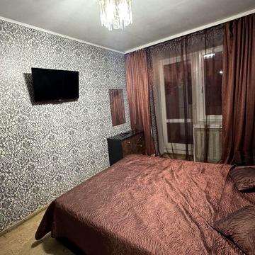 Мотель Залізна 42 + гараж для авто