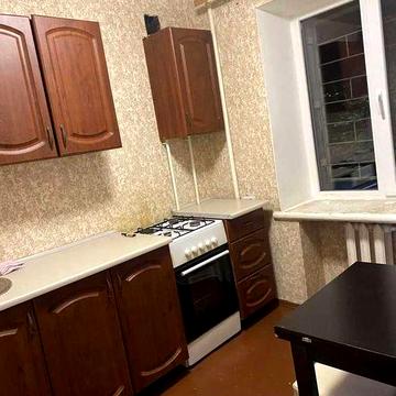 Оренда двокімнатної квартири , Героев Сталинграда26