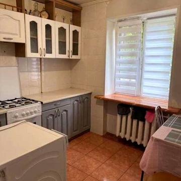 Академіка Шалімова вул. (Героїв Севастополя), 26