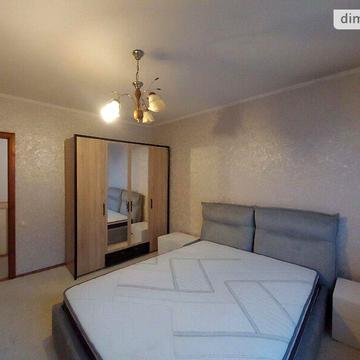 Продаж 3к Квартира Людвіга Свободи проспект