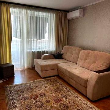 Оренда трикімнатної квартири ,Вул. Академика Янгеля, 10