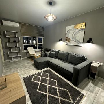 Зарічна вул., 2а