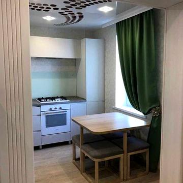 Сдам 2 комнатную квартиру на Левом берегу