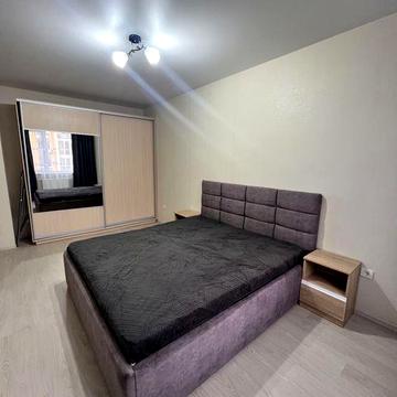 Сдам 1-ком. Квартиру в ЖK7Heбo EBРOПEЙСKAЯ 17