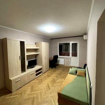 Власник! Продам 2-х кімнатна квартира, Харківське шосе 148