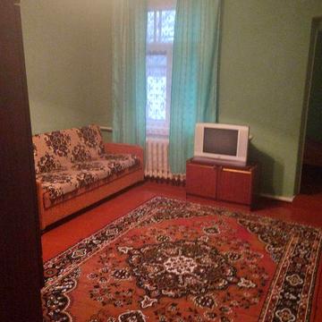 Здам частину будинку.