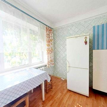 Низький поверх, газ, тепла 2к, укриття в дворі, Алішера Навої 78