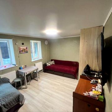 Продаж пів будинку