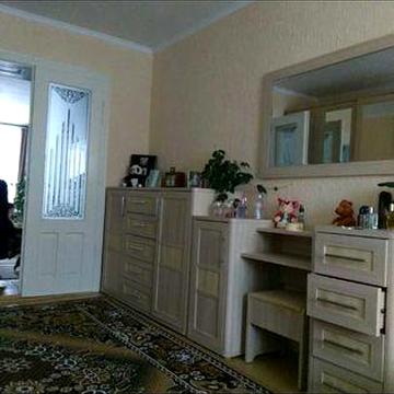 Продам 2х кімнатну квартиру уГлибоці, 1 поверх, не кутова.