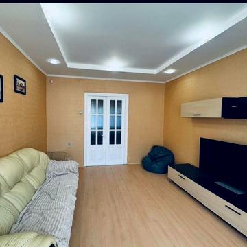 Продам квартиру сталінку 3-х кімнатну на 98 кварталі