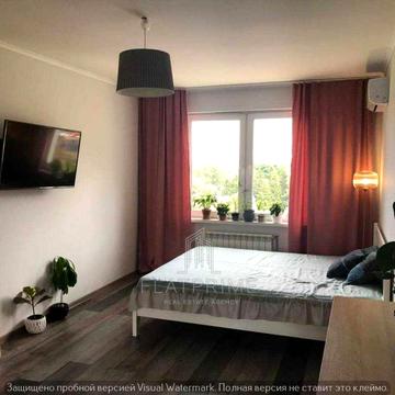 Михайла Максимовича вул. (Онуфрія Трутенка), 7-А