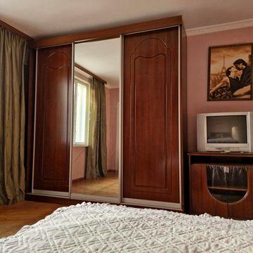 Сдам 2х ком гостинку ремонт, м. Барабашова пр.Юбилейный/Гв.  Широнинце