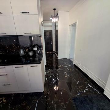 Валерія Самофалова вул. (Каманіна), 16а/2