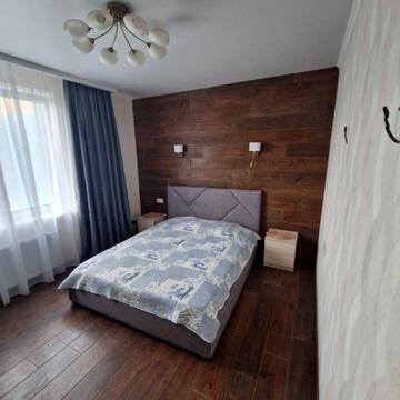 Сергія Данченка вул., 32